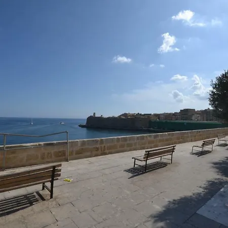 Dream Апартаменты *