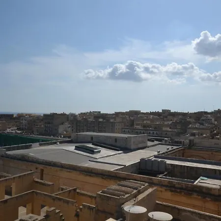Dream * Valletta